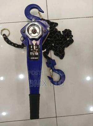 Portable Ratchet Lever Hoist for Lifting,Pulling and Load Securing - thumbnail 2