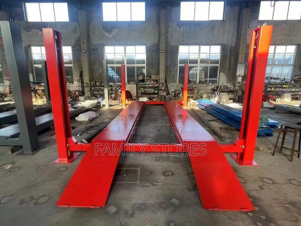Sunshine Italy Heavy Duty Four Post Lift Machine Electric Powered 4t.