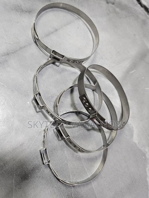 Volkswagen Boot Clips - thumbnail 3