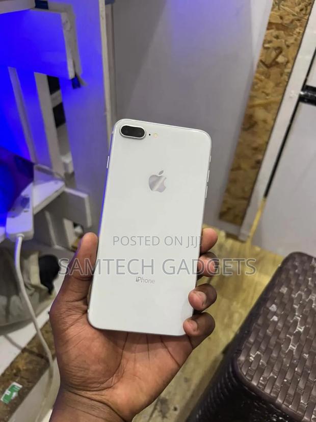 Apple iPhone 8 Plus 256 GB Silver - thumbnail 3