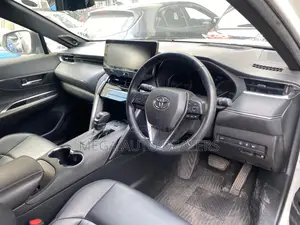 Toyota Harrier 2021 White