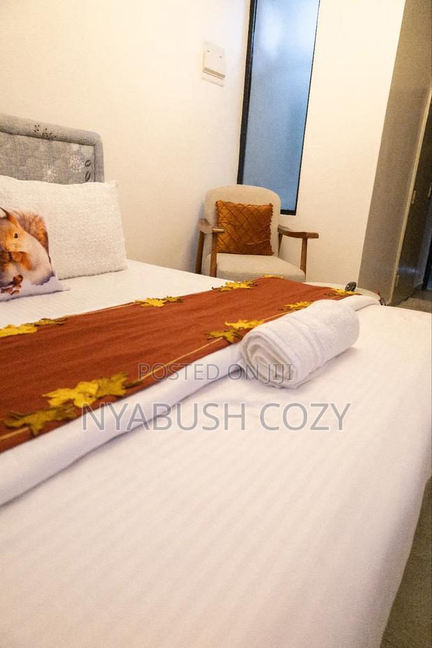 Nyabush Cozy Suits Air BNB