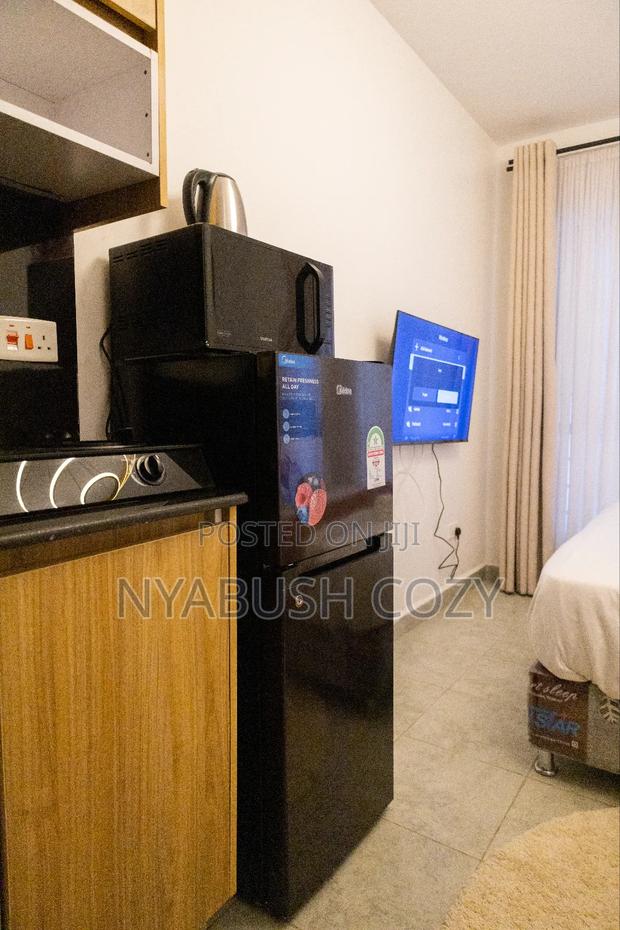 Nyabush Cozy Suits Air BNB - thumbnail 3
