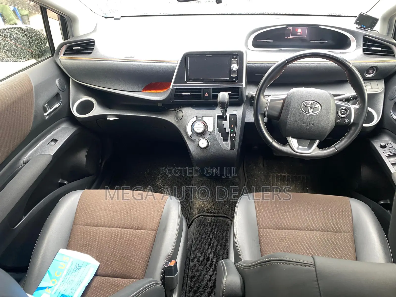 Toyota Sienta 2018 Black