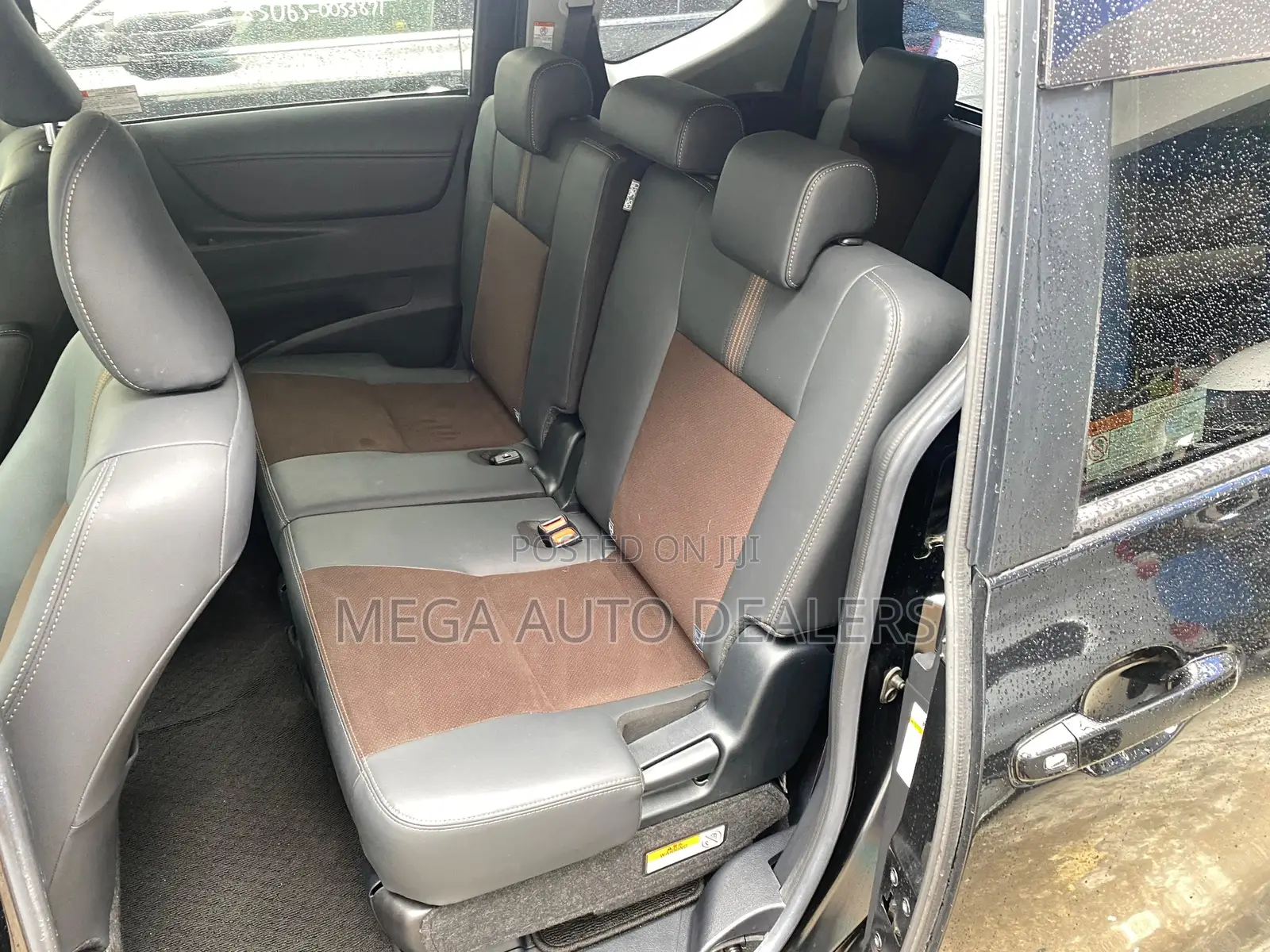 Toyota Sienta 2018 Black