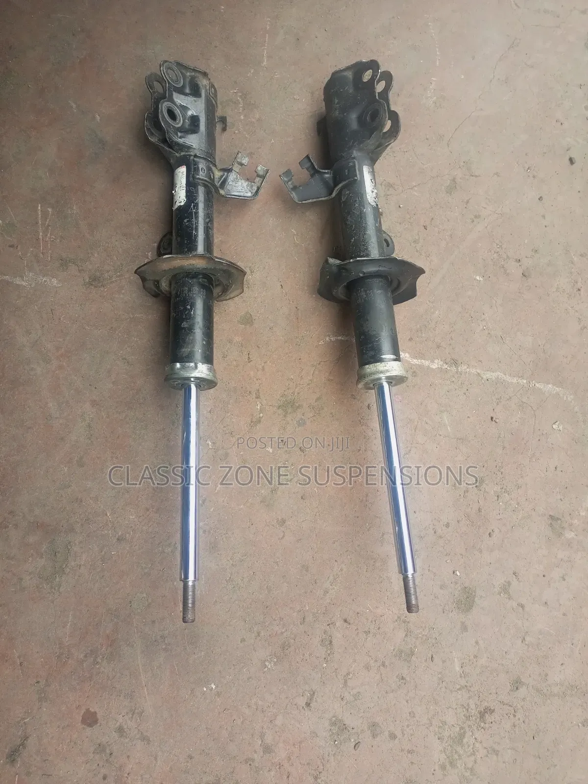 Nissan Note E12 Shocks