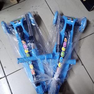 Kids Scooter* Kids Scooter - thumbnail 2