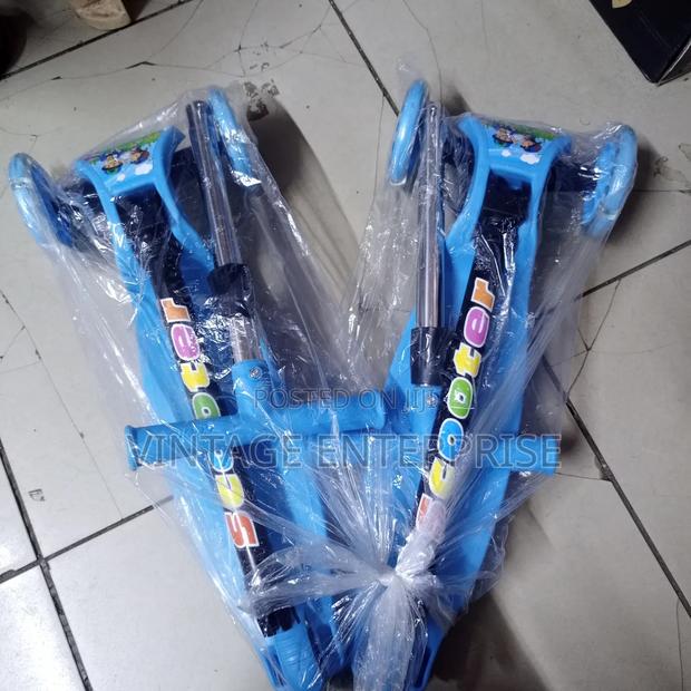 Kids Scooter* Kids Scooter - main view