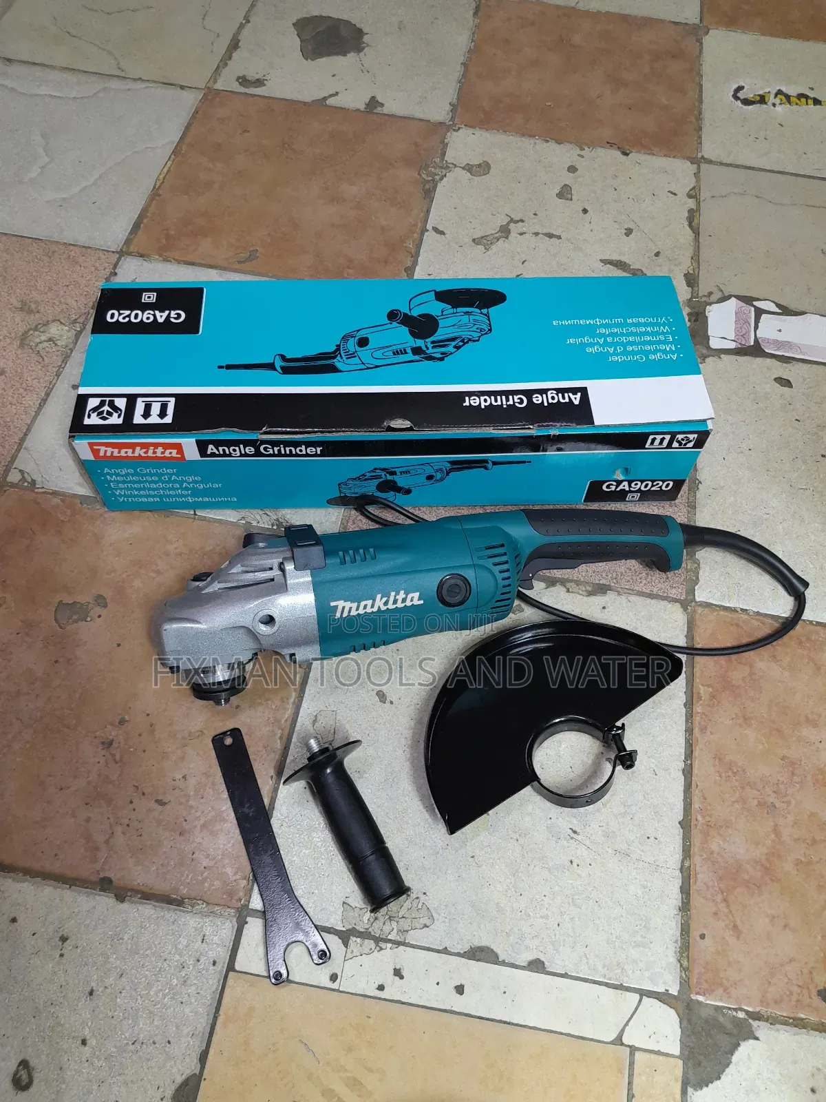 New Big Makita Angle Grinder 2100 Watts 9" Inches Set