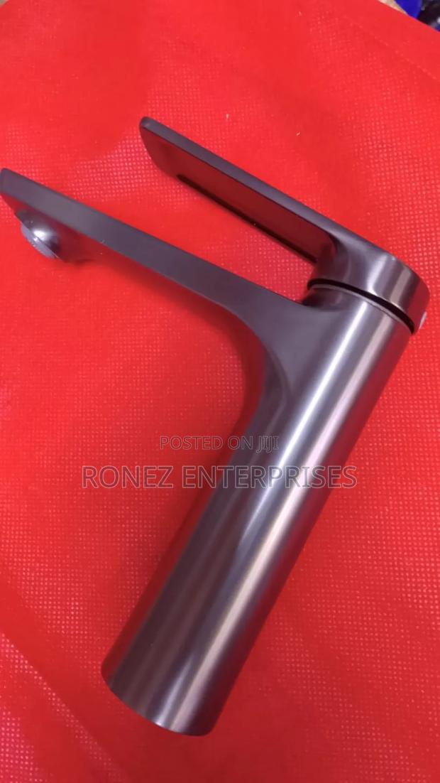 Basin Mixture Short Gyt3s - thumbnail 3