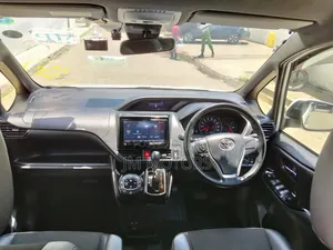 Toyota Noah 2019 Pearl