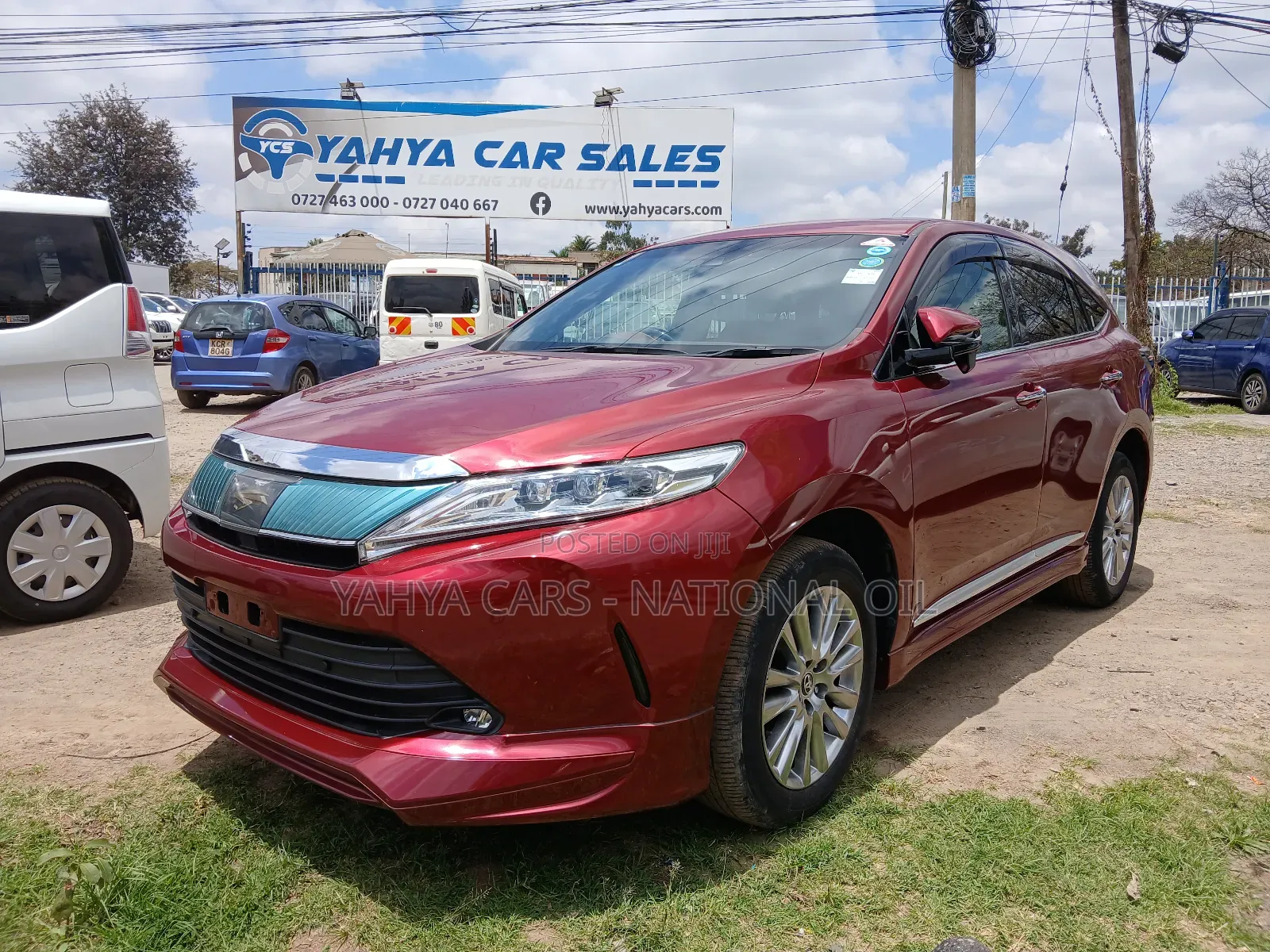 Toyota Harrier 2.0 4WD 2018 Red