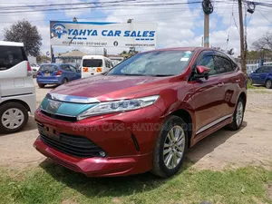 Toyota Harrier 2.0 4WD 2018 Red