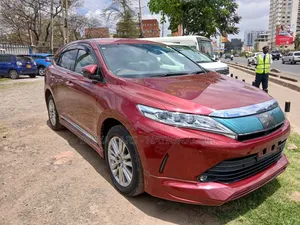 Toyota Harrier 2.0 4WD 2018 Red