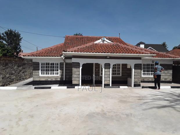 3bdrm Bungalow in Ngunyi Rd, Estate, Kiserian for sale