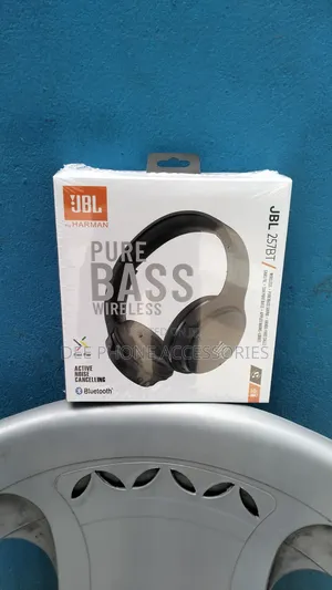 Pure Bass Wireless JBL 257 Bt