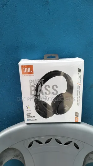 Pure Bass Wireless JBL 257 Bt