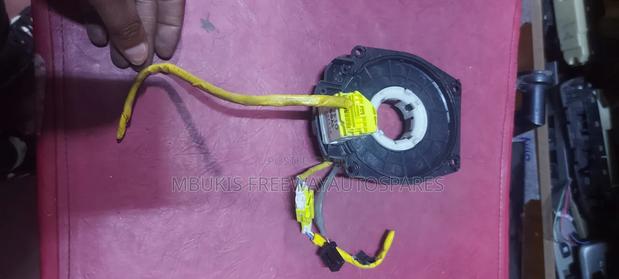 Spiral Cable Nissan Ad - thumbnail 2