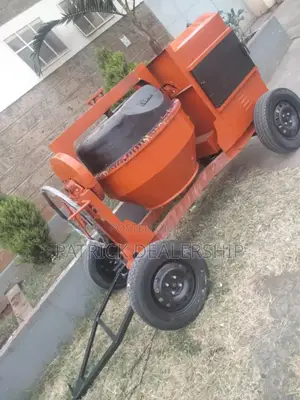 Titan Concrete Mixer 500l