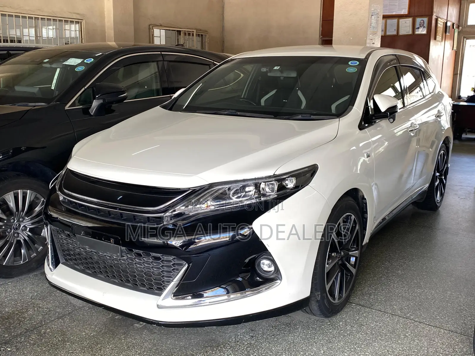 Toyota Harrier 2018 White