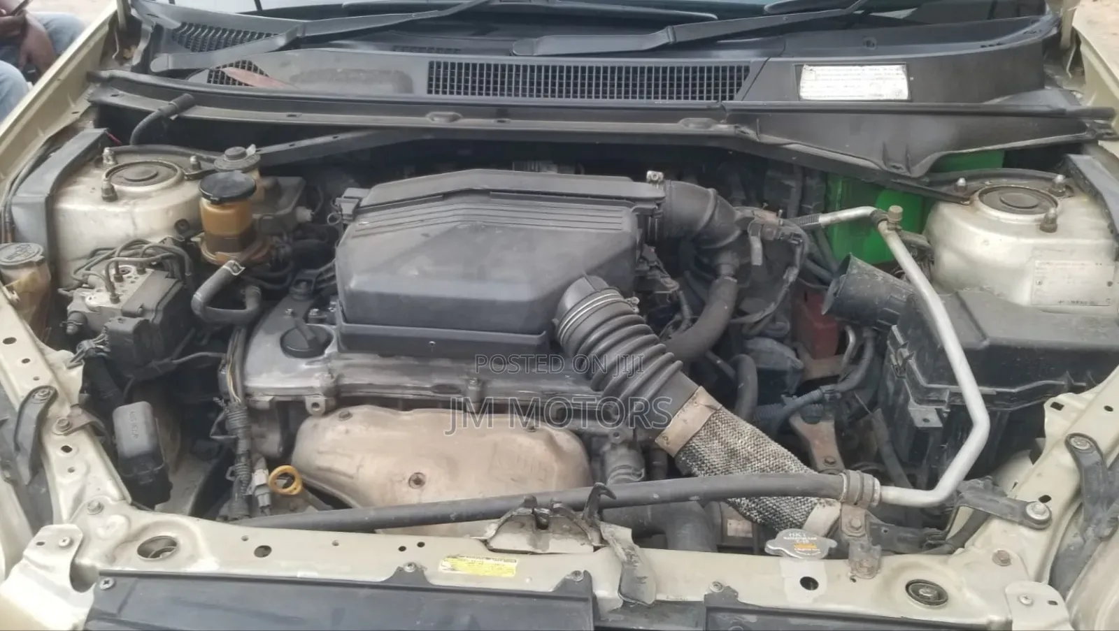 Toyota RAV4 1999 Gold