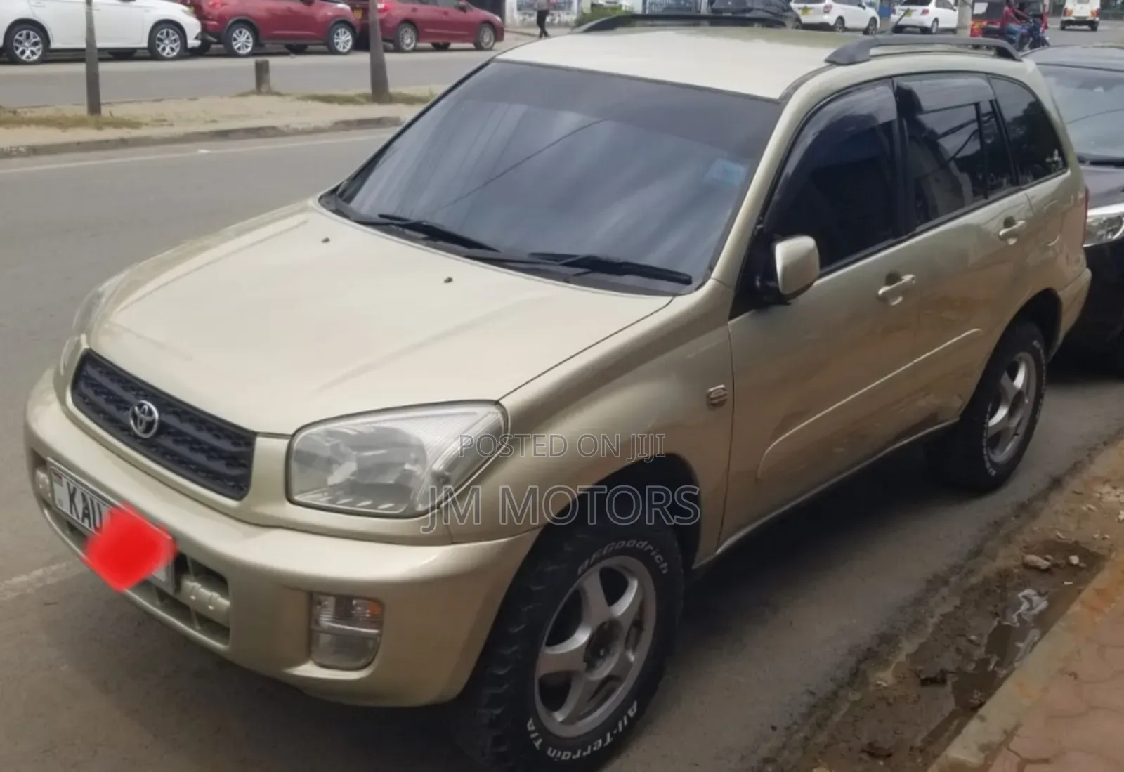 Toyota RAV4 1999 Gold
