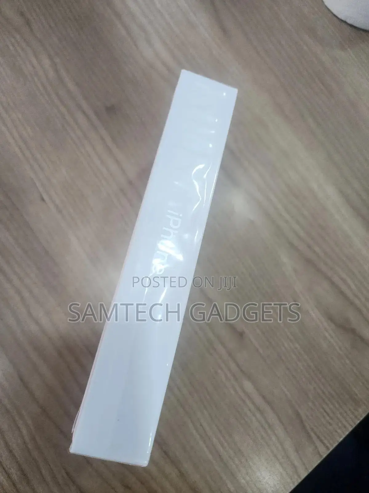 New Apple iPhone 15 Pro Max 512 GB Silver