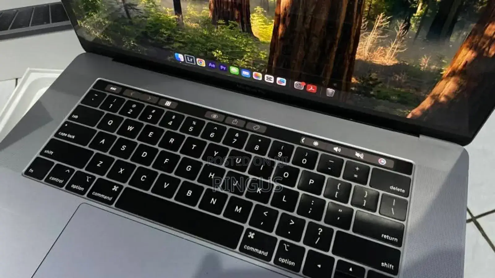 Laptop Apple MacBook Pro 2019 16GB Intel Core i9 SSD 512GB