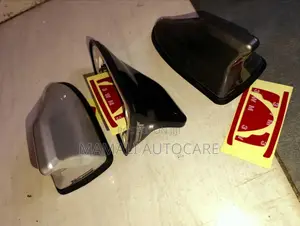Universal Functional Shark Fin Antenna Sleek Design for Cars