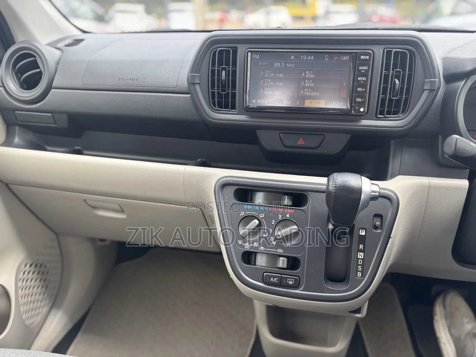 Toyota Passo 2019 Red