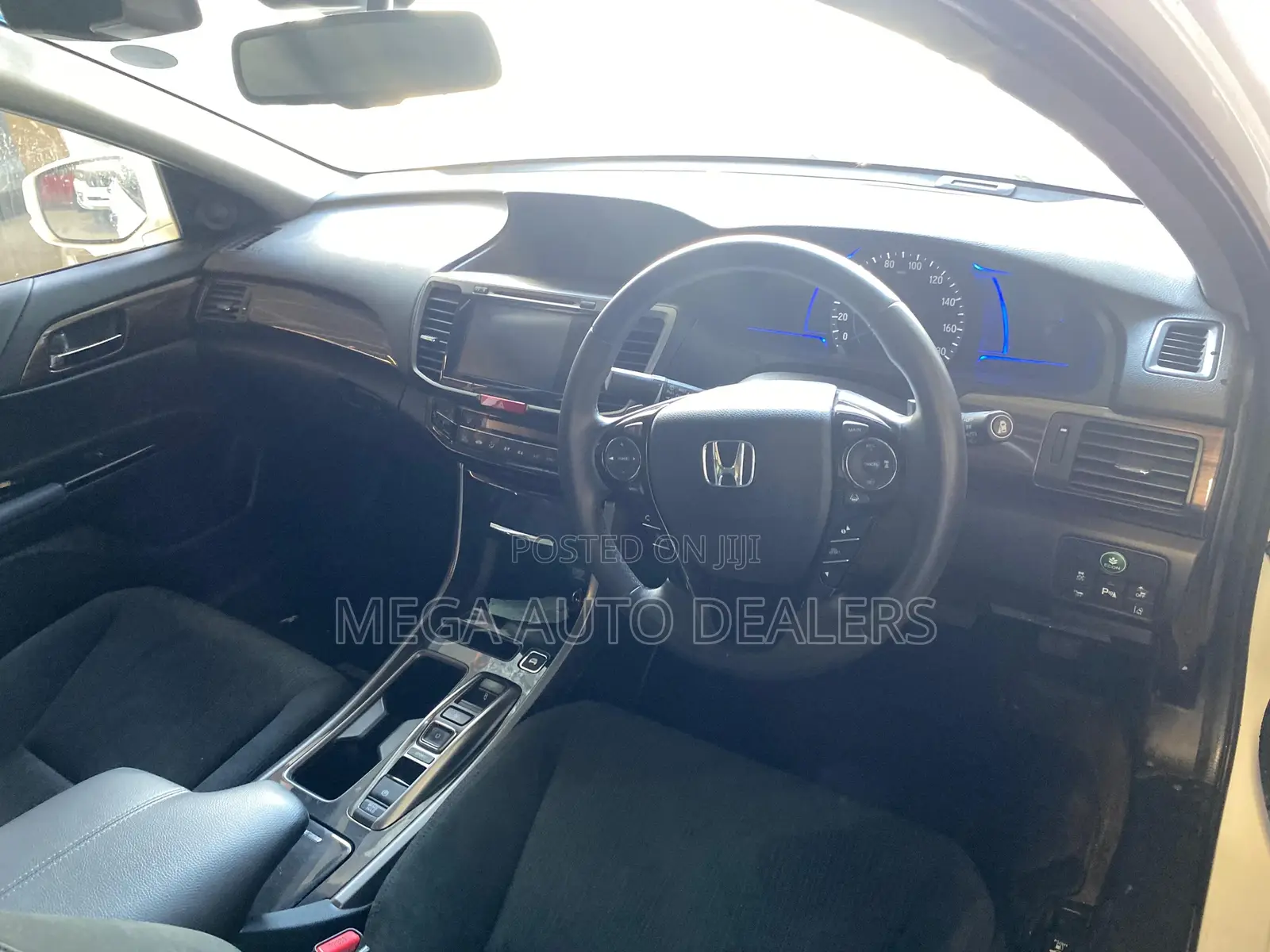 Honda Accord 2018 White