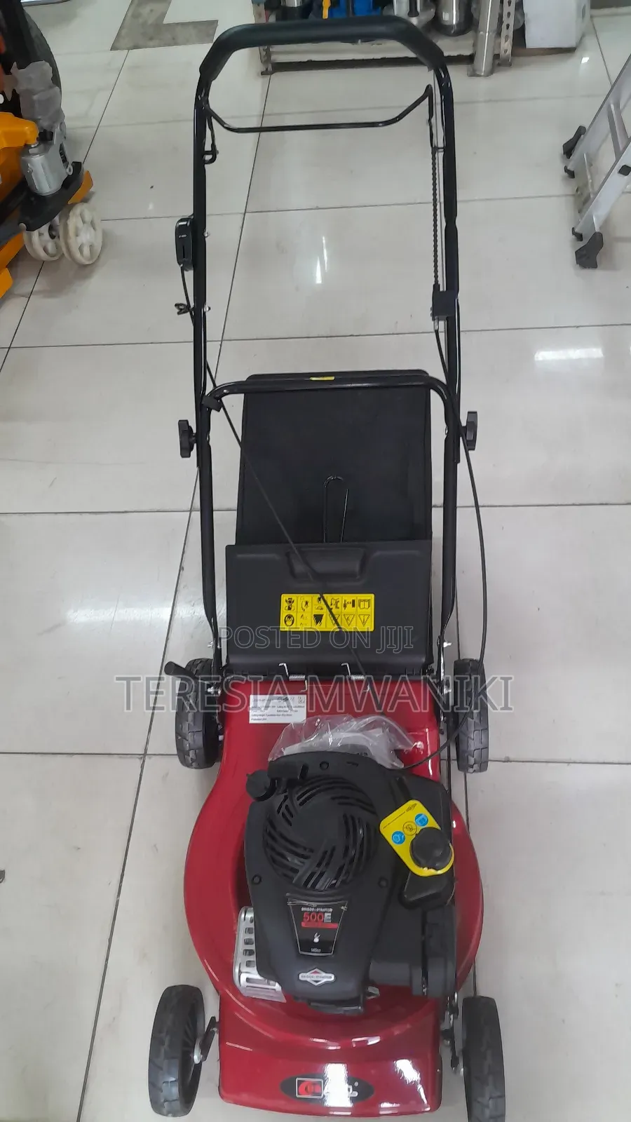 Briggs& Stration Lawn Mower