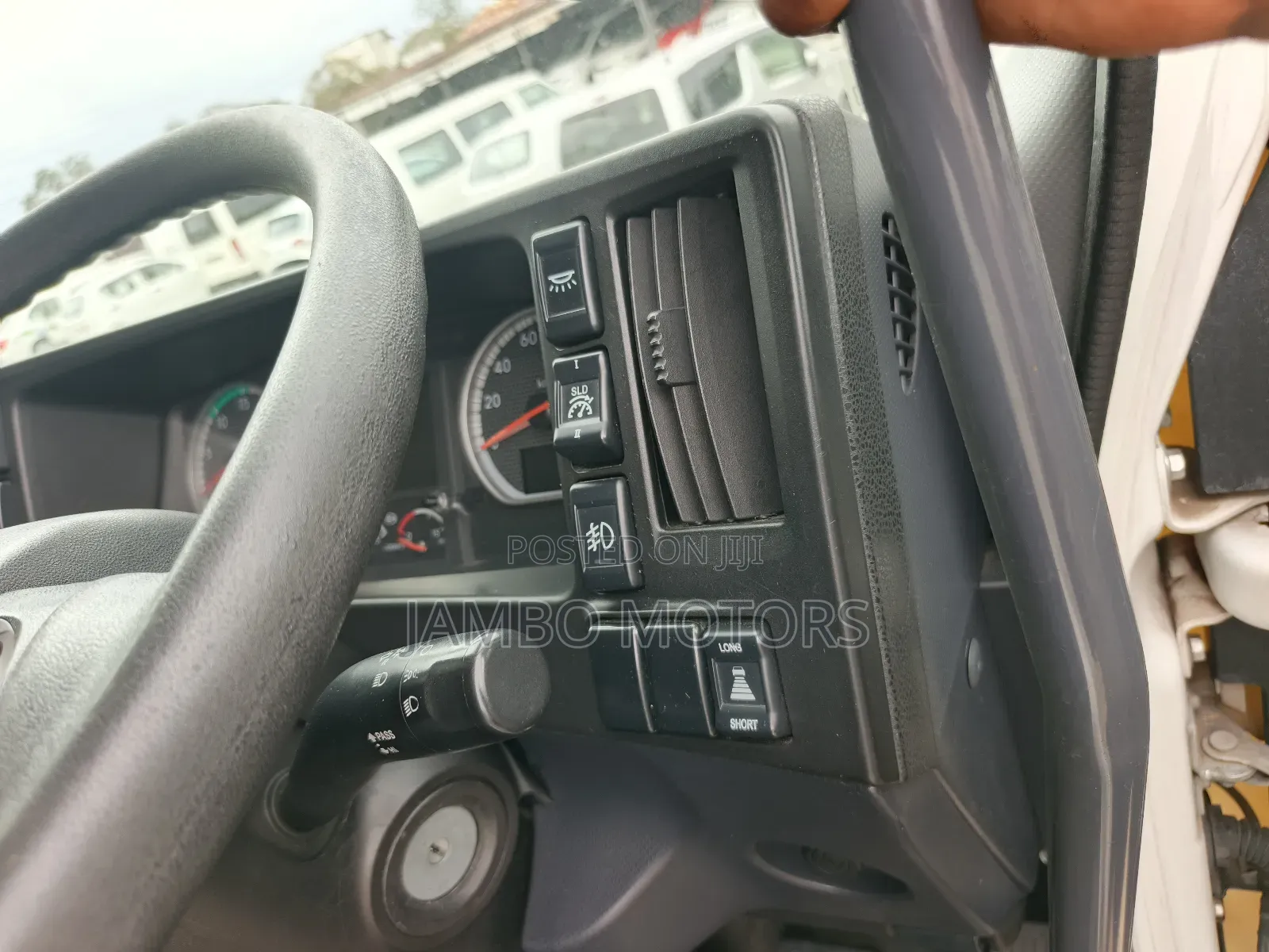 Isuzu Giga