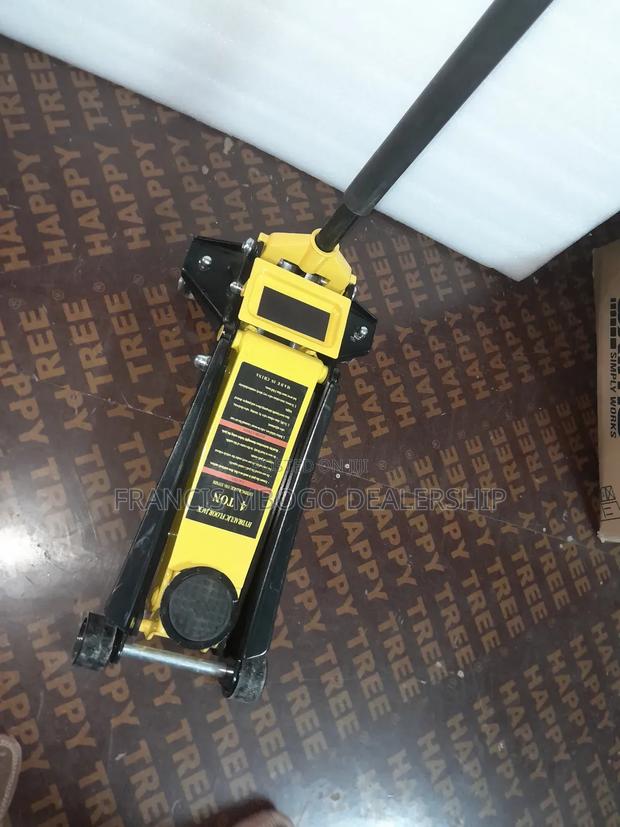 Hydraulic Floor Jack - main view