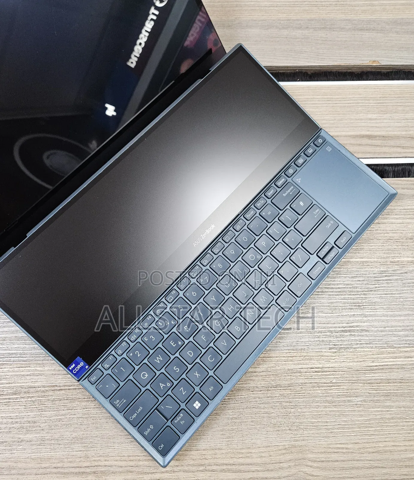 Laptop Asus ZenBook Pro UX501 32GB Intel Core I9 SSD 1T