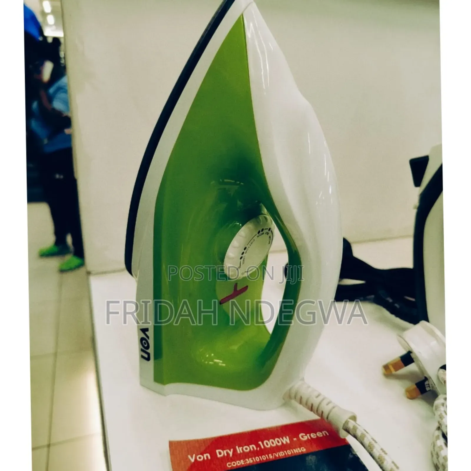 Von Dry Iron Box
