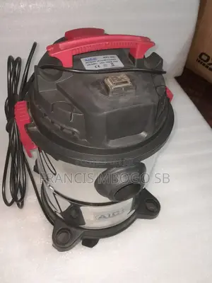 Wet Dry Vacuum Cleaner