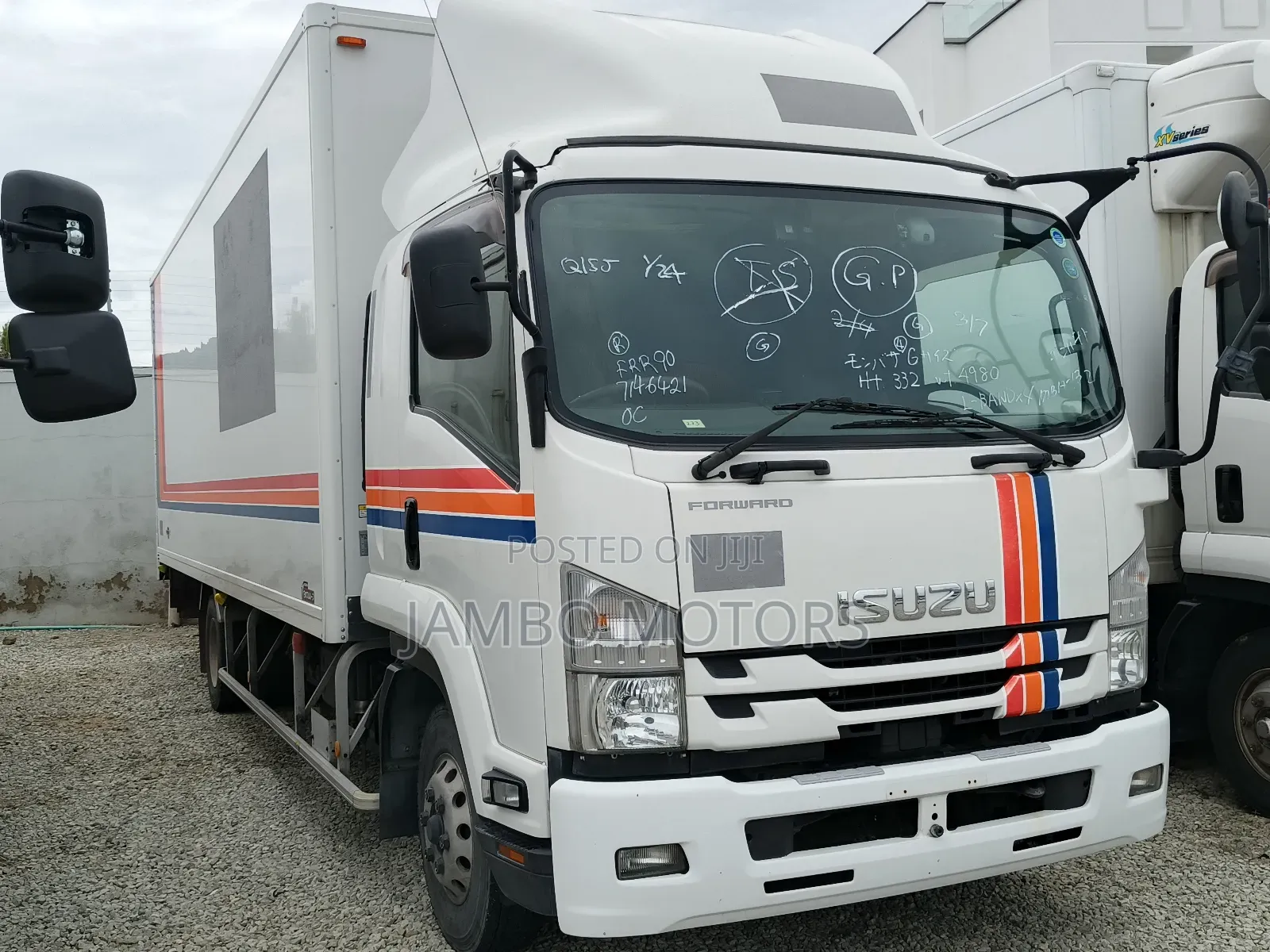Isuzu Forward 2019 White