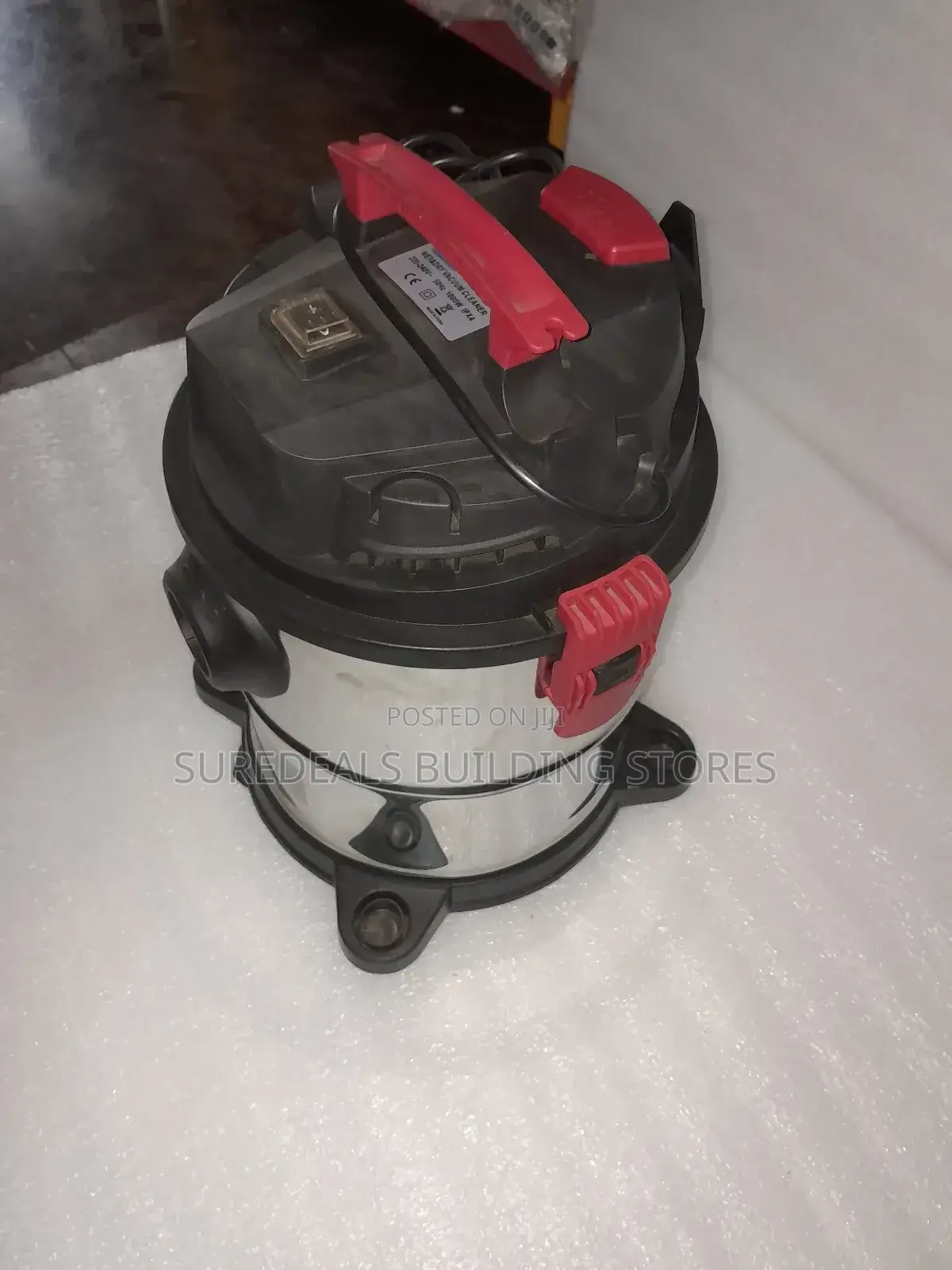 Vacuum Cleaner