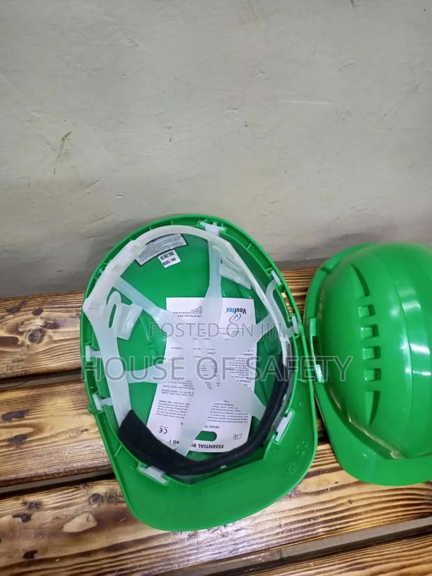 En Standards Green Vaultex Helmet - thumbnail 3