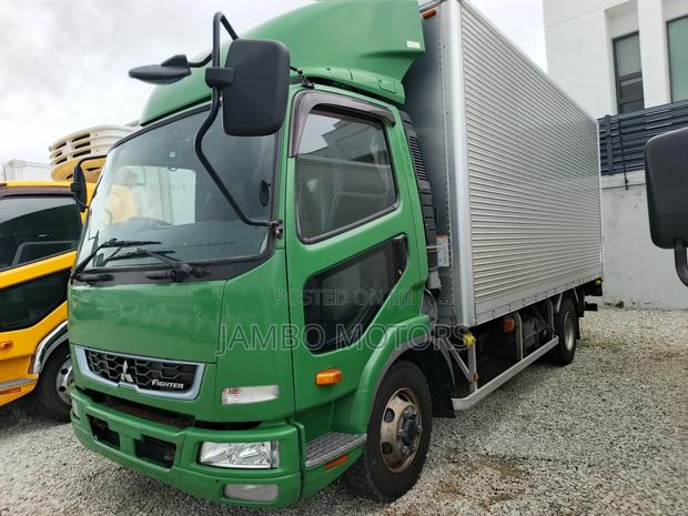 Mitsubishi Fuso Fighter - thumbnail 3