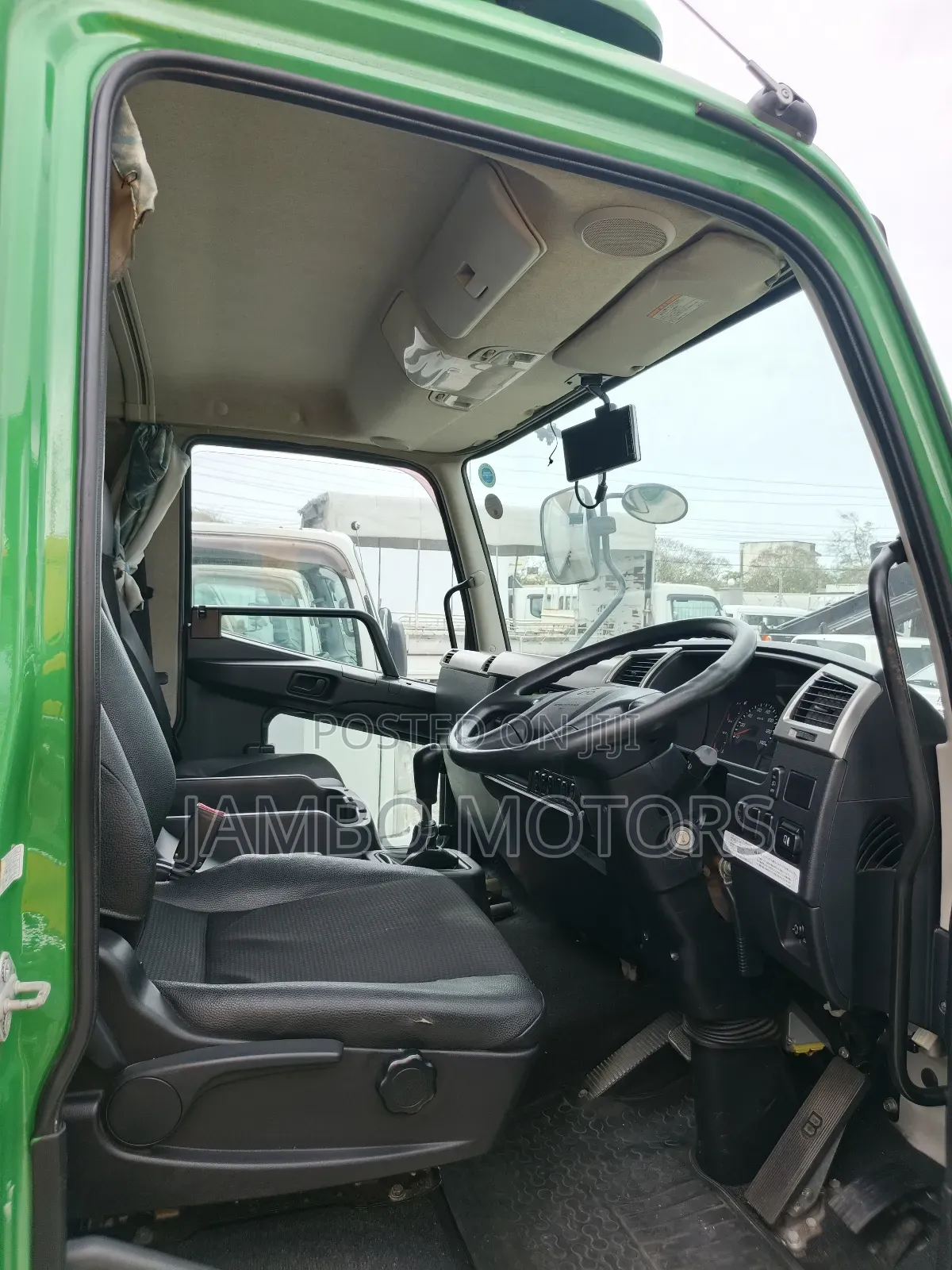 Mitsubishi Fuso Fighter