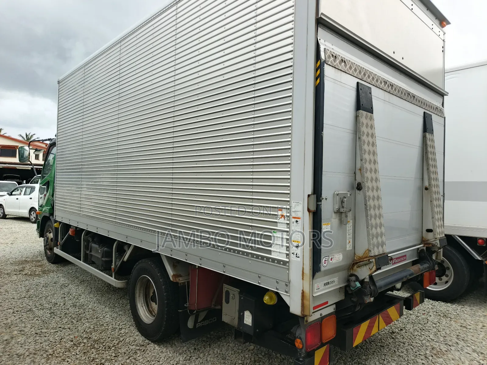 Mitsubishi Fuso Fighter