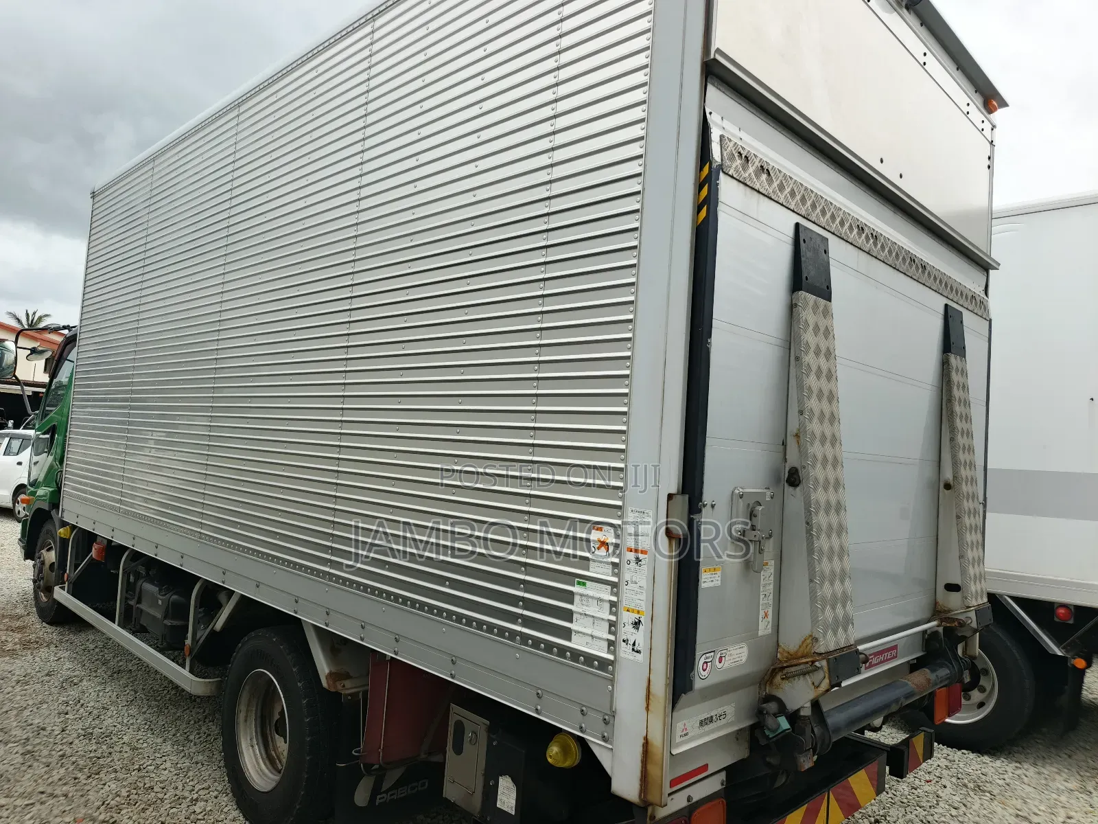 Mitsubishi Fuso Fighter