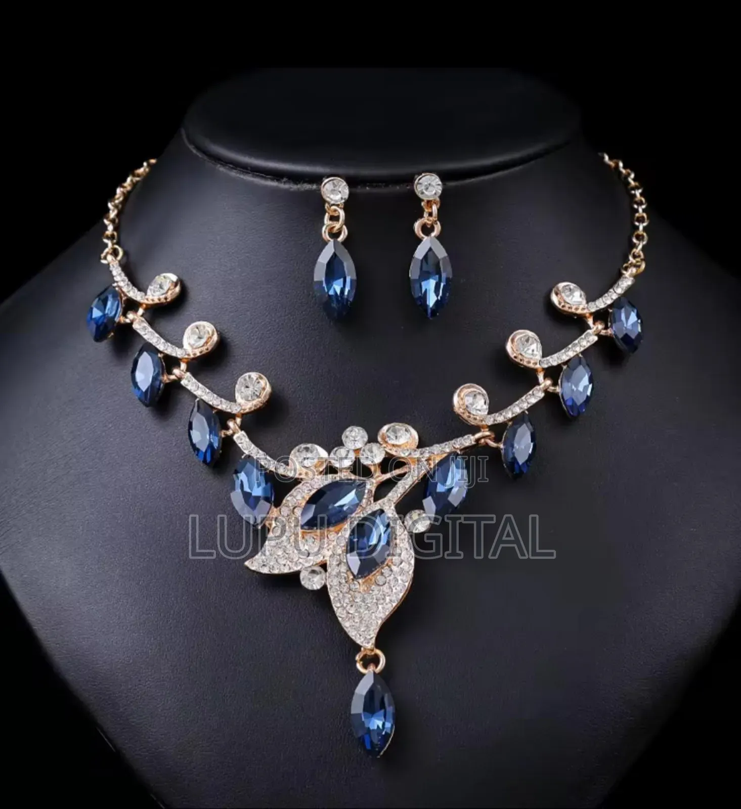 Rhinestone Matching Jewellery Sets * Necklace Earrings