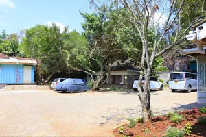 Quiet Serene Office in Garden Estate – Limited Units Left