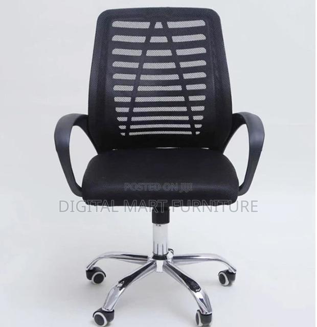 Office Chair: Armrest Black Durable Office Chair - thumbnail 2