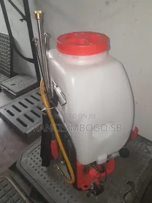 Kknapsack Sprayer Engine Powered