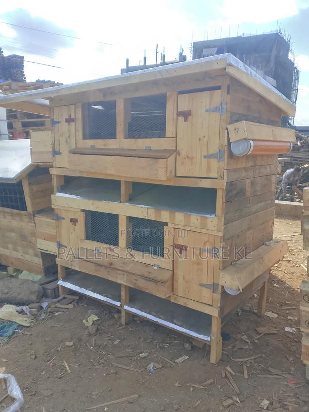 Cozy Self Cleaning Cage