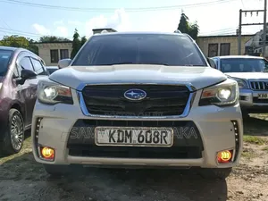 Subaru Forester 2.5i Premium AWD 2017 Pearl